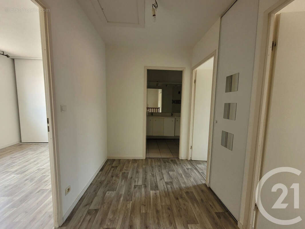 Maison 84 m² à Gaillac  - photo 5