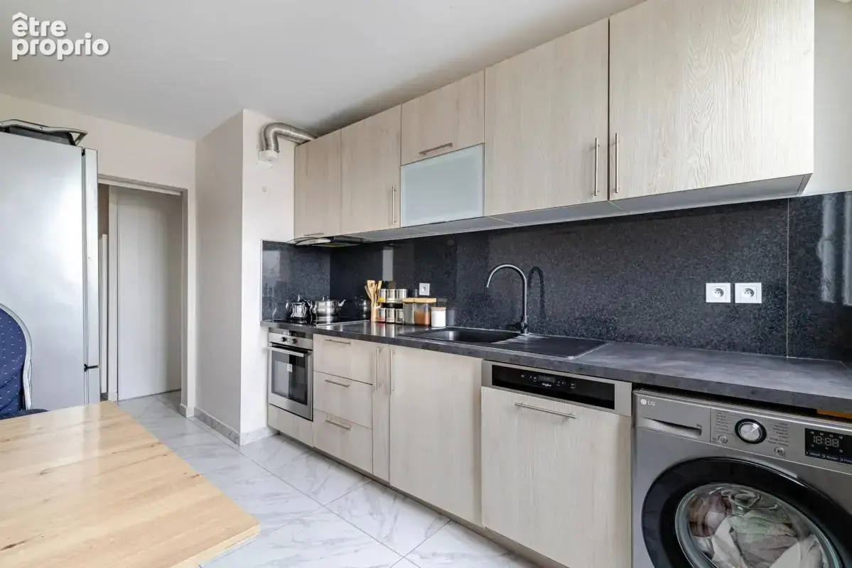 Appartement de 4 pièces de 77 m² à Deuil-la-Barre - photo 9
