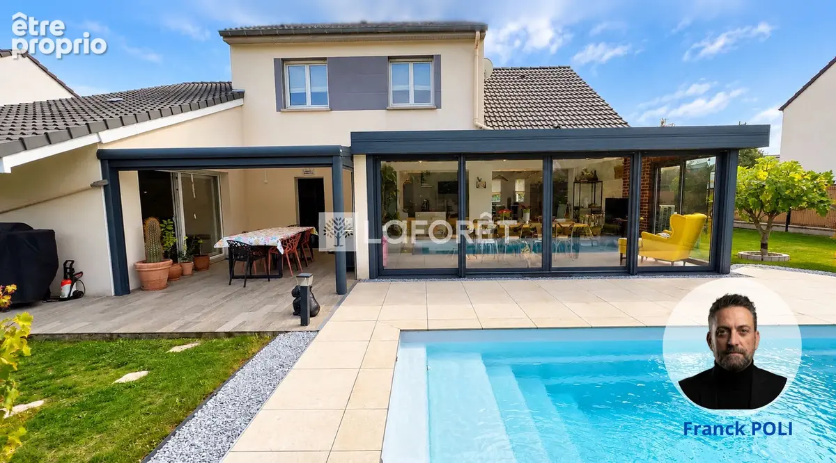Maison Marange-silvange 7 pièce(s) 135 m2 avec piscine et spa - photo 1