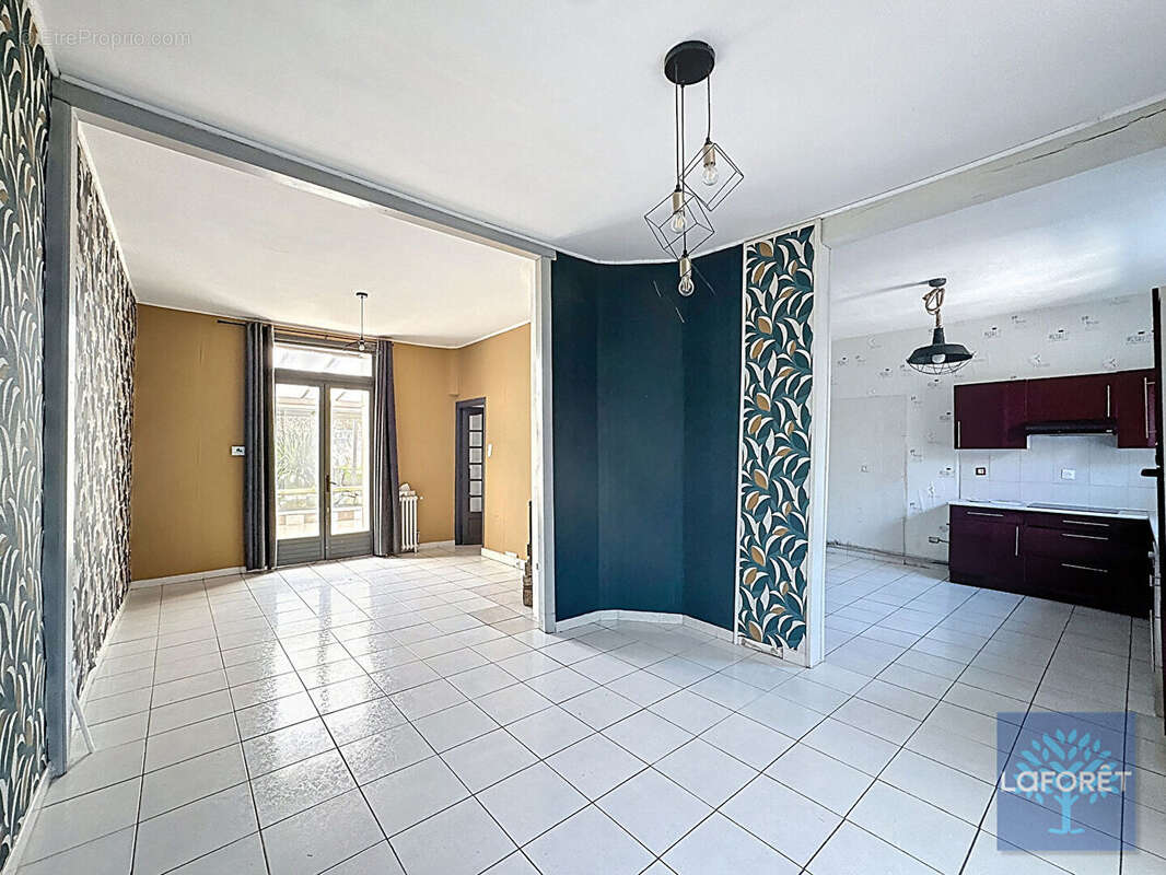 Maison à MARLY
