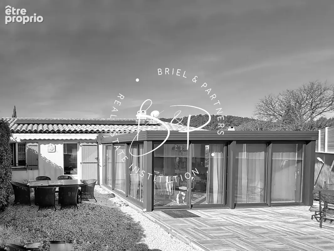 Photo Maison à Entrecasteaux au prix de 270 000€