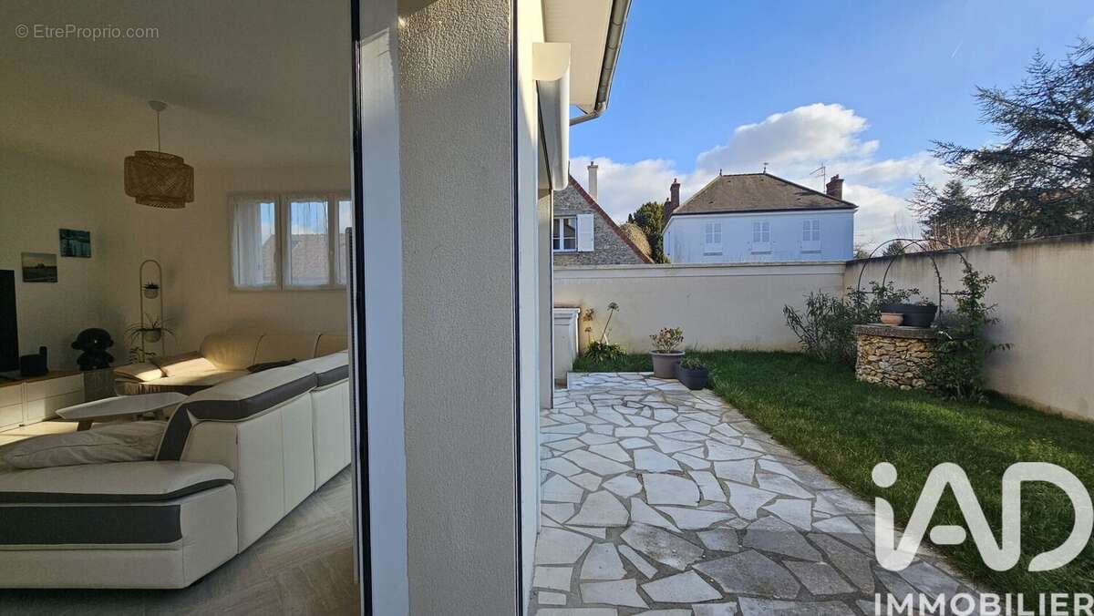 Photo 3 - Maison à ORGEVAL
