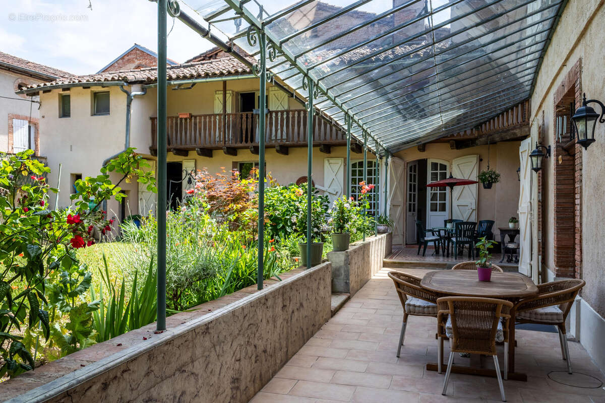 Maison à MOISSAC