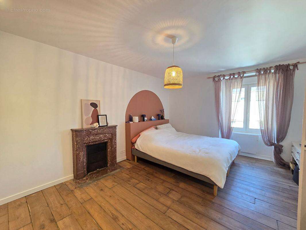 Maison à LOCOAL-MENDON