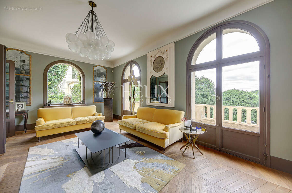 Maison à SAINT-GERMAIN-EN-LAYE