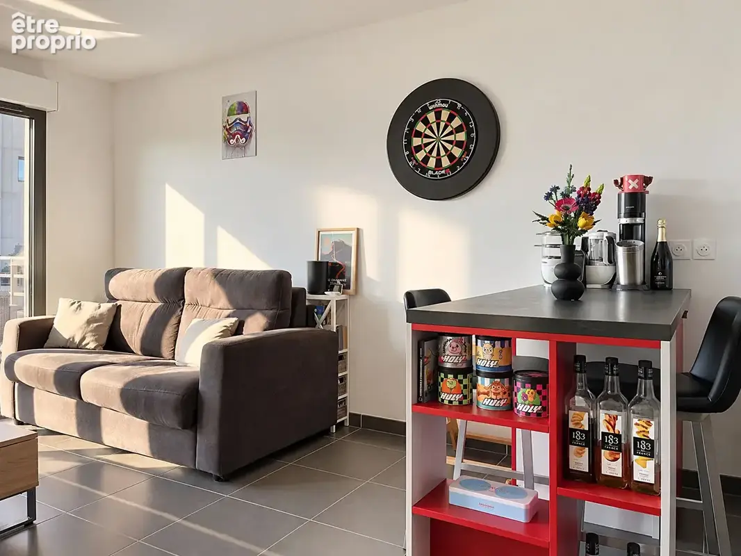 À vendre  superbe t3 de 60 m² avec terrasse de 16 m², box et climatisation - photo 3