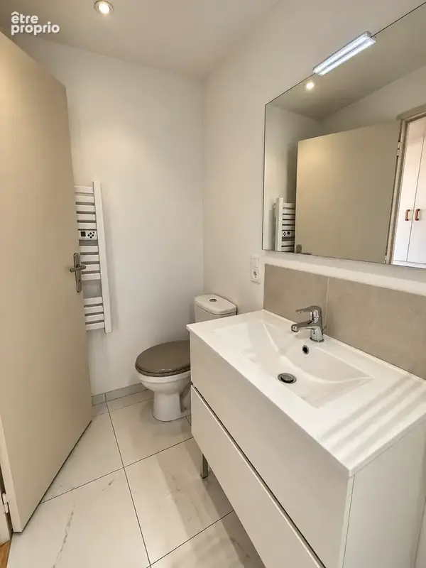 Maison de village 90 m2 appartement T3 + studio - photo 8