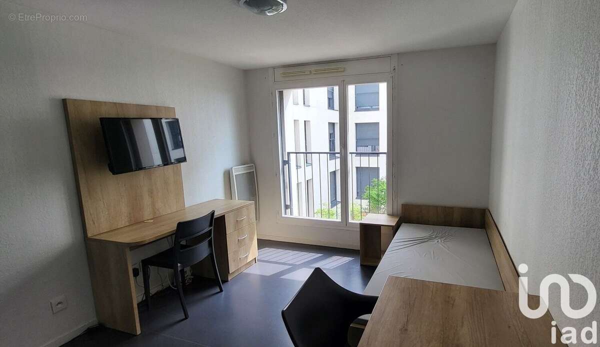 Photo 2 - Appartement à PIERRE-BENITE