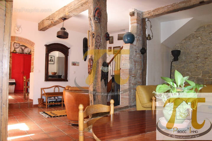 Maison à CARAMAN