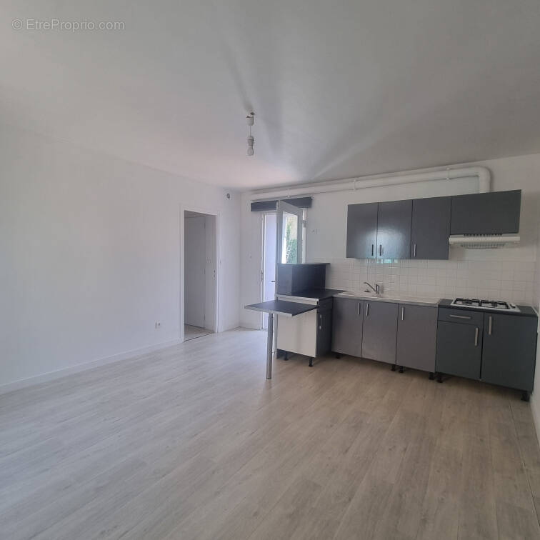 Appartement à ETEL