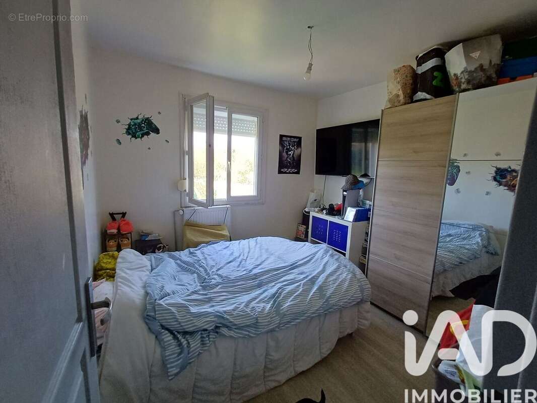 Maison 89 m² à Soligny-Les-Etangs  - photo 8