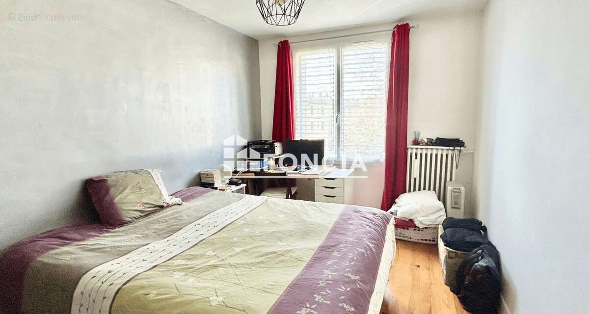 Appartement à MAISONS-LAFFITTE