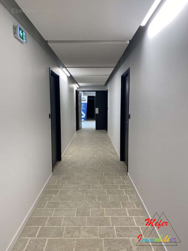 Commerce 97 m² à Biarritz  - photo 9