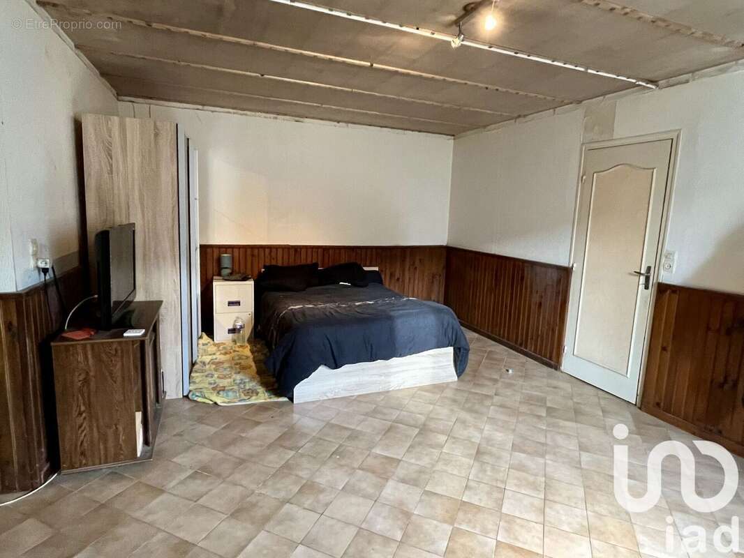 Maison 56 m² à Monthoiron  - photo 6