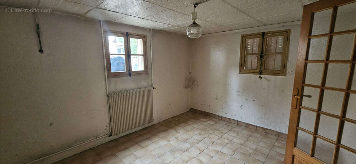 Maison à SARTROUVILLE