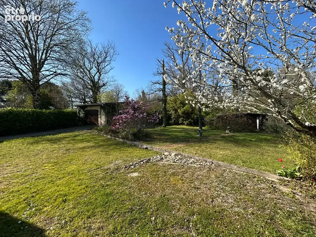 Maison Montussan 4 pièce(s) 110 m2 - photo 3