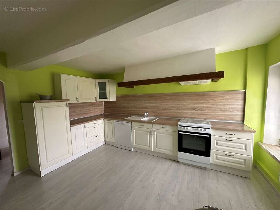 Maison 145 m² à Verneuil-Sur-Avre  - photo 4