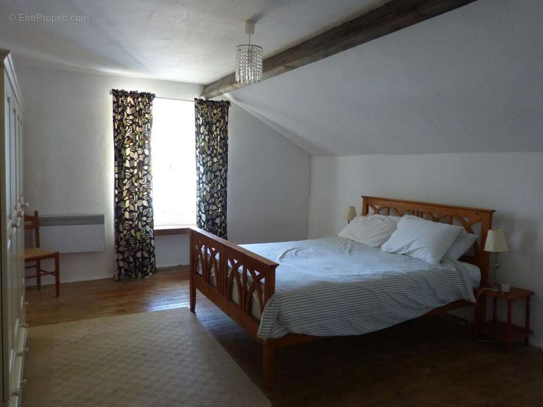 À vendre, dans le Gers proche de Trie-sur-Baise: maison gasconne 4 chambres avec gîte 3 chambres, piscine et jardin de 6 904 m². - photo 14