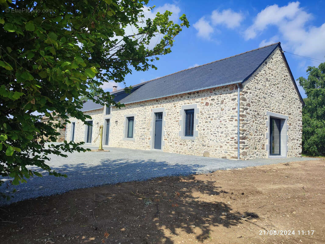 Maison à LOUVERNE