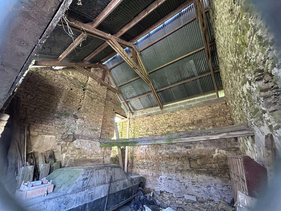 Maison à PONT-D&#039;OUILLY