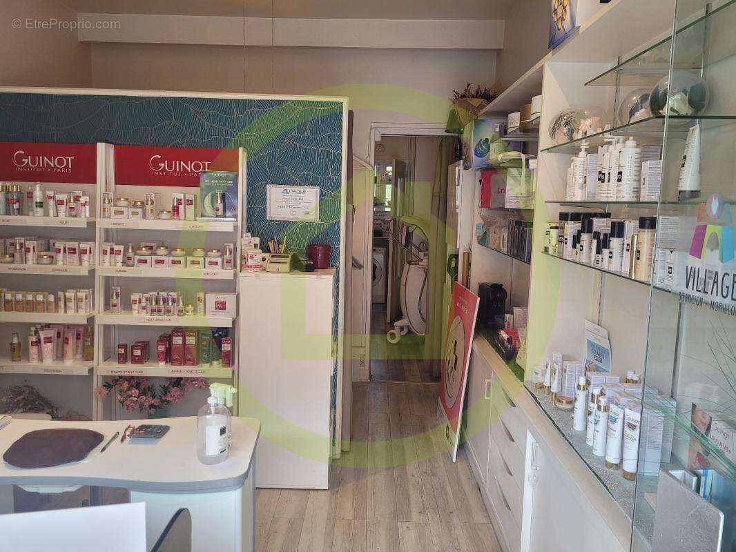 Commerce à PARIS-15E