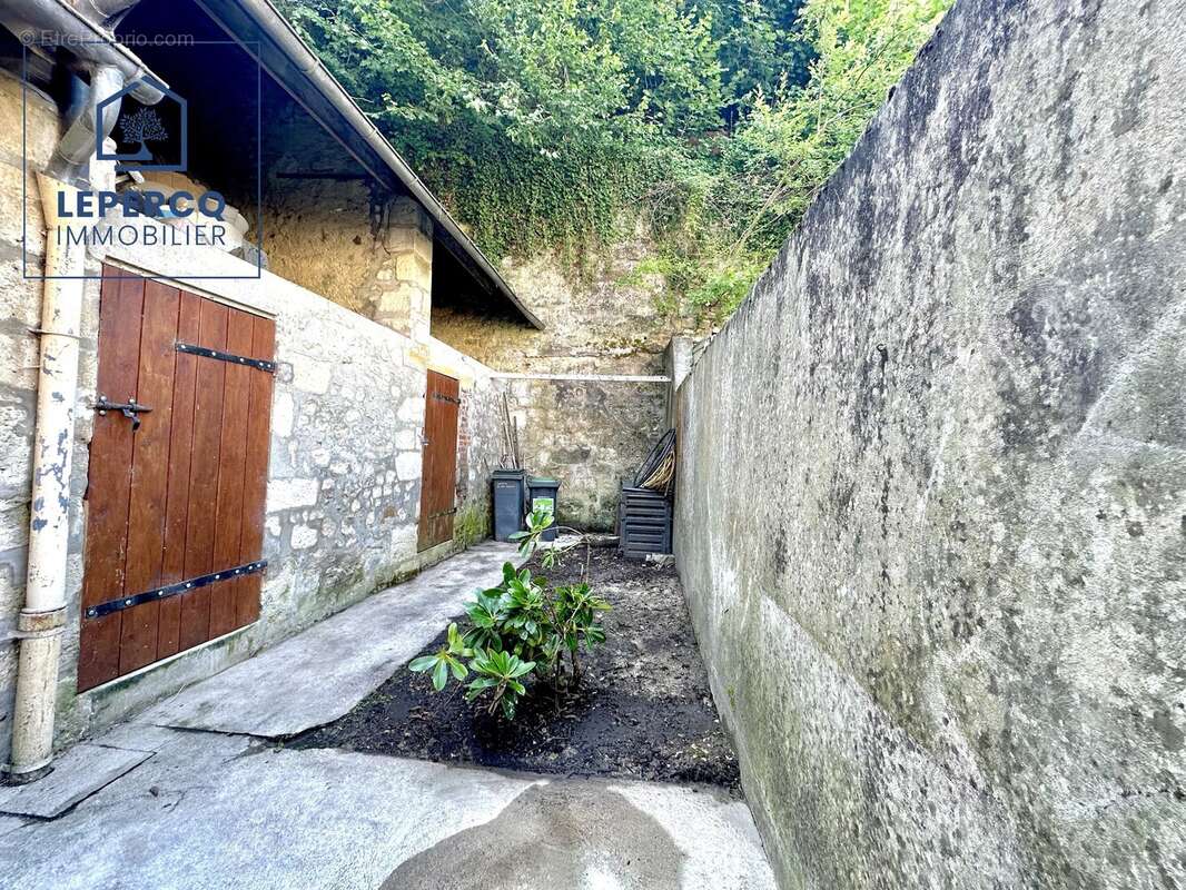 Maison à LA FERTE-MILON