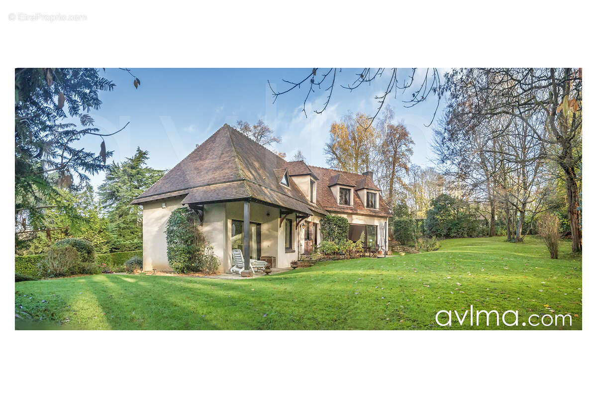 Maison à LOUVECIENNES