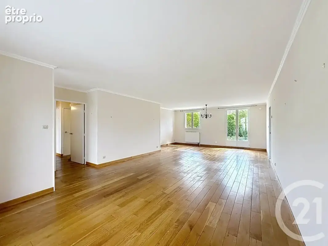 Maison 117 m² à Saint-Andre-Les-Vergers  - photo 3