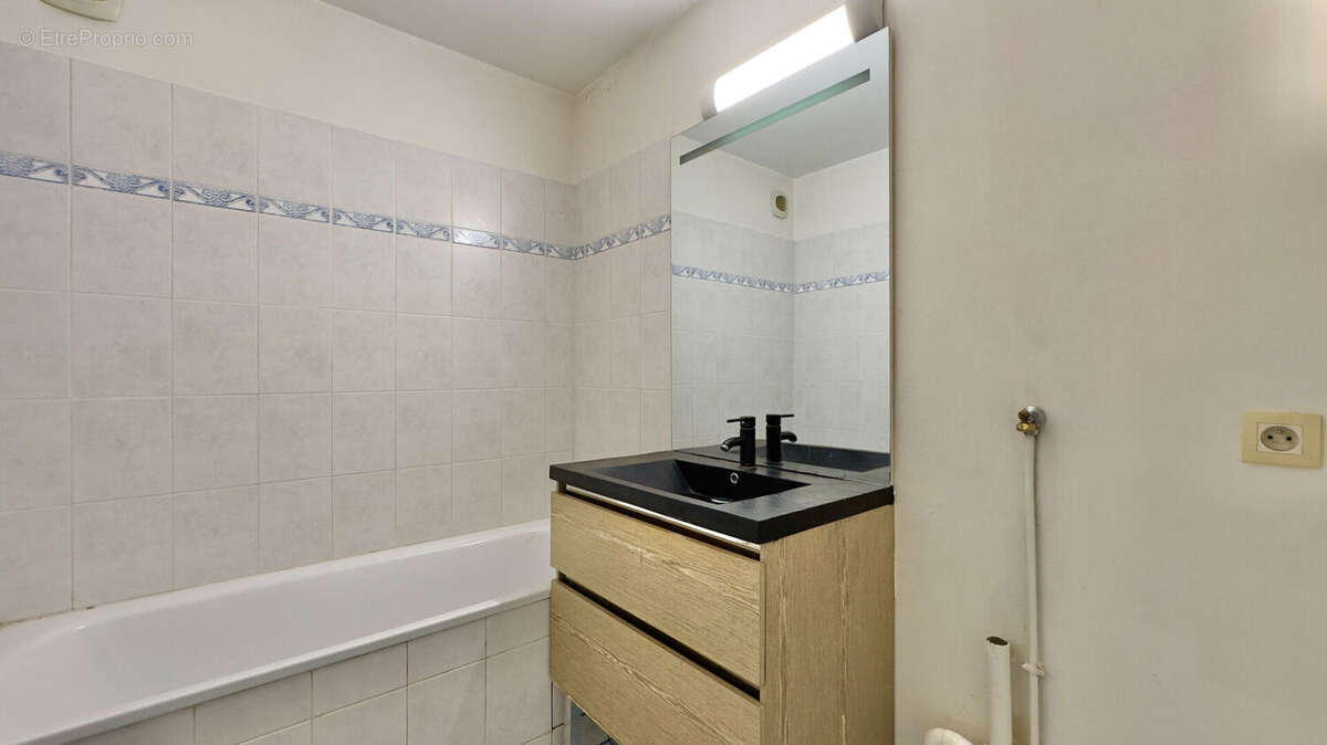 Appartement 3 pièces de 61 m² à viry-châtillon face au lac - jardin, gare rer à 10 min - photo 9