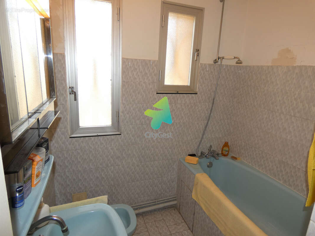 Appartement T3 RDC 59M2 - photo 11