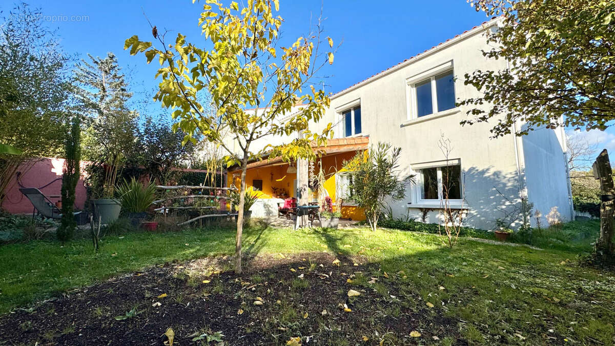 Maison à LA ROCHELLE