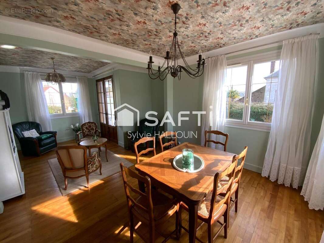 Photo 3 - Maison à LES ESSARTS-LE-ROI