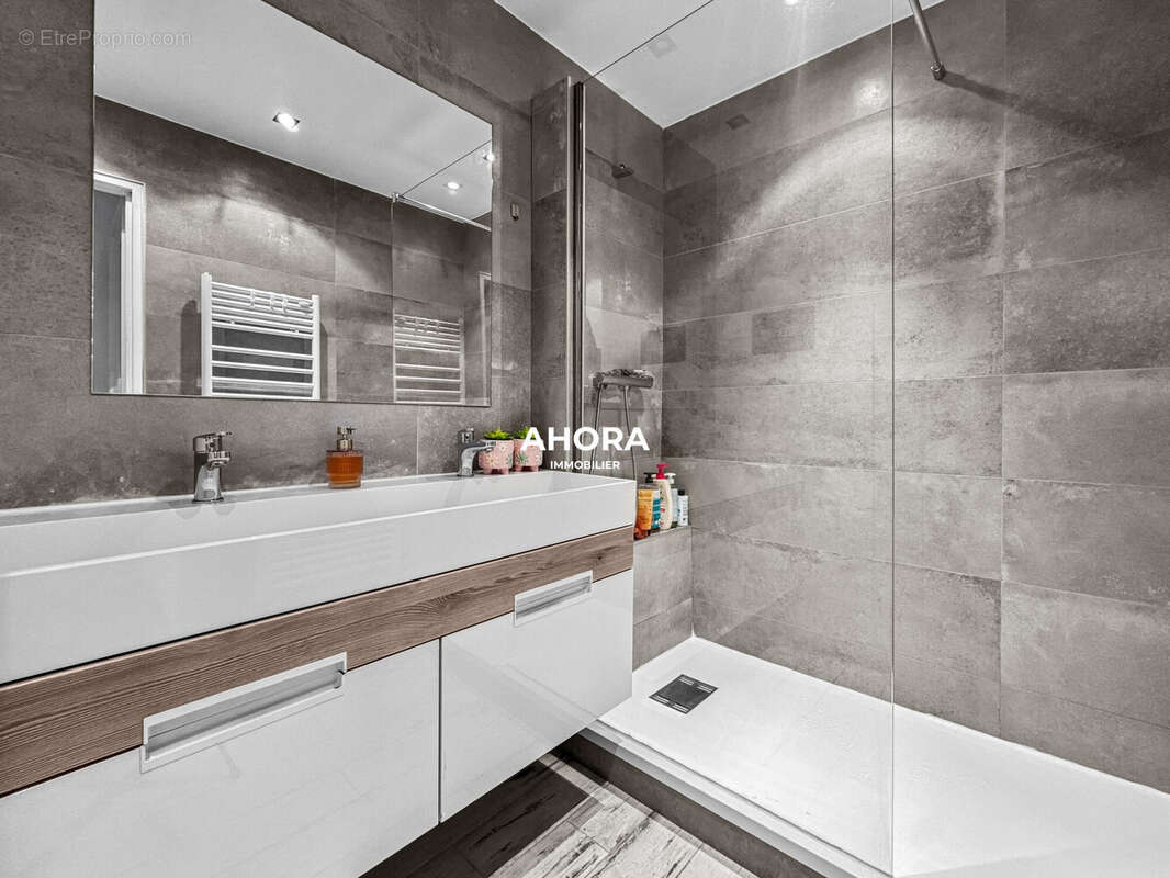 Appartement à AUBAGNE