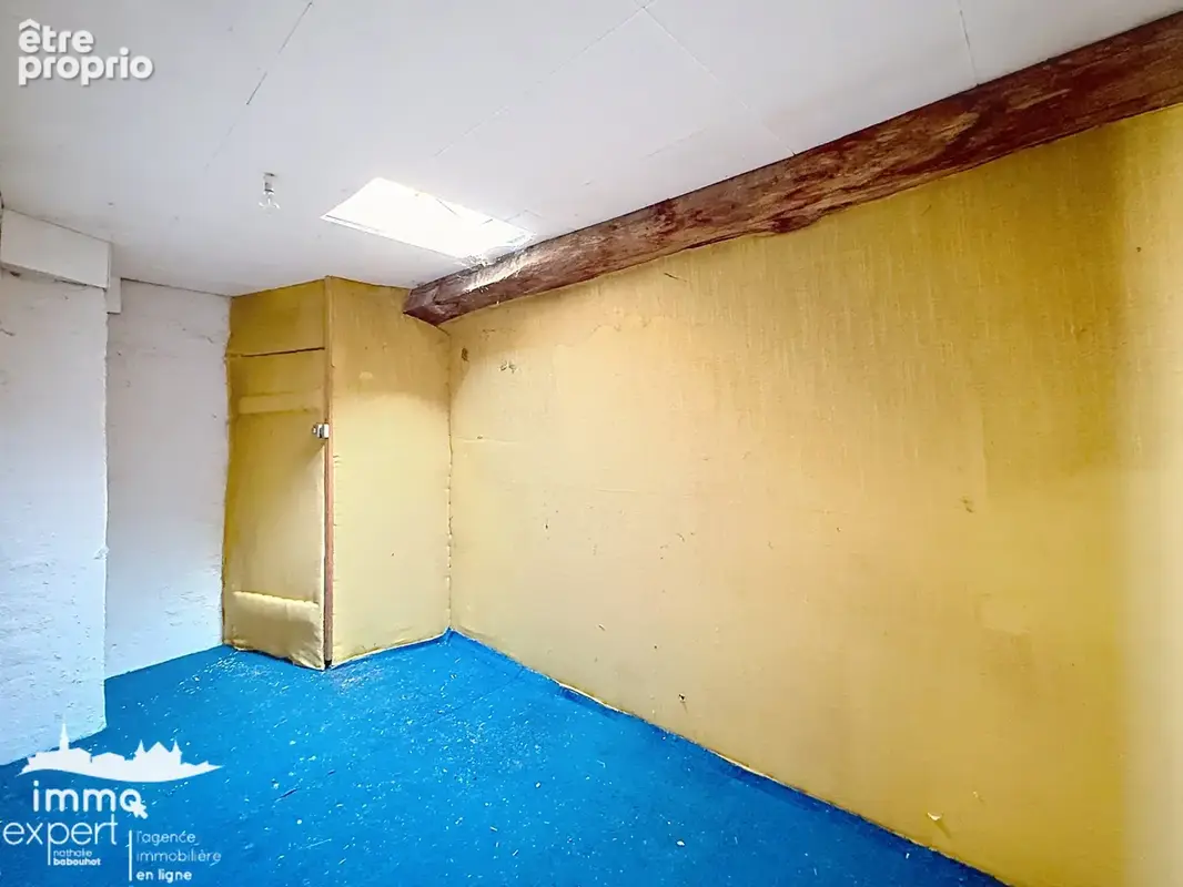 Mirecourt   maison de ville de 209 m2 à rénover entièrement - photo 16