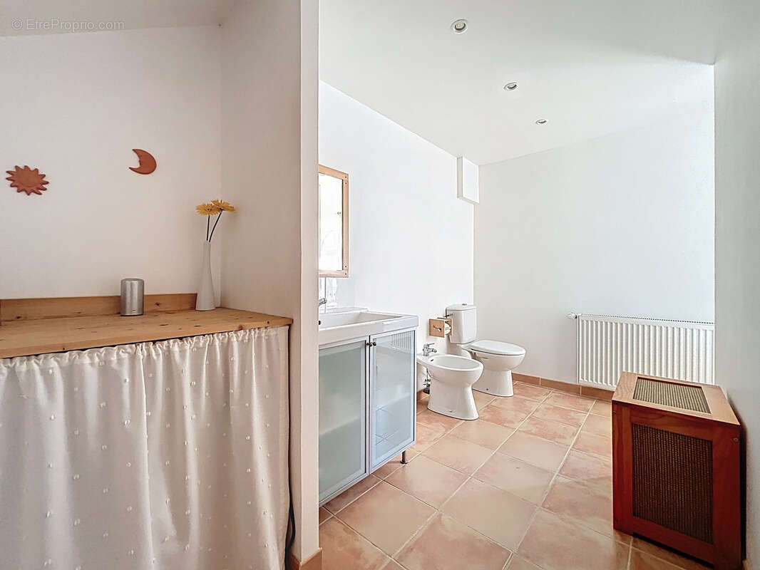 Maison à SAINT-SAUVEUR-LE-VICOMTE