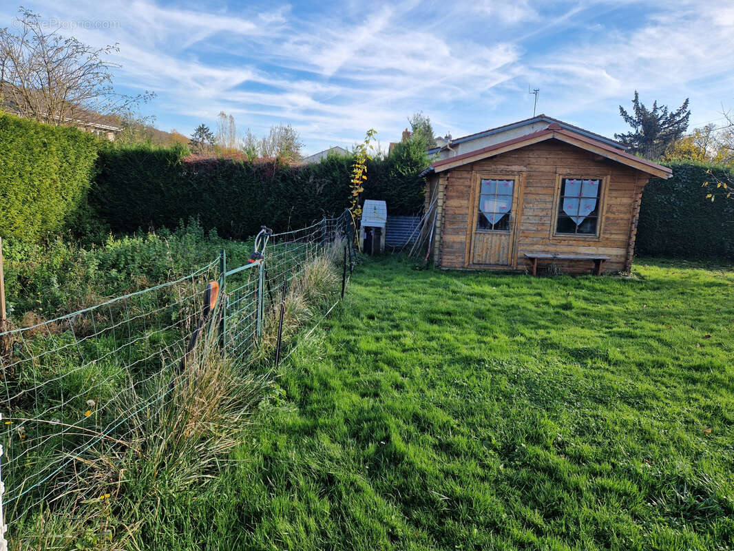 Maison à VELLE-SUR-MOSELLE