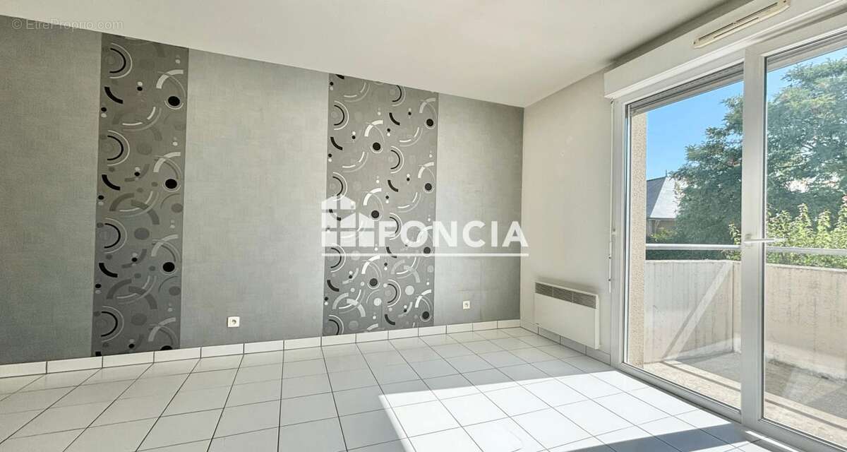 Appartement avec balcon - parking - residence de 2006 - photo 2