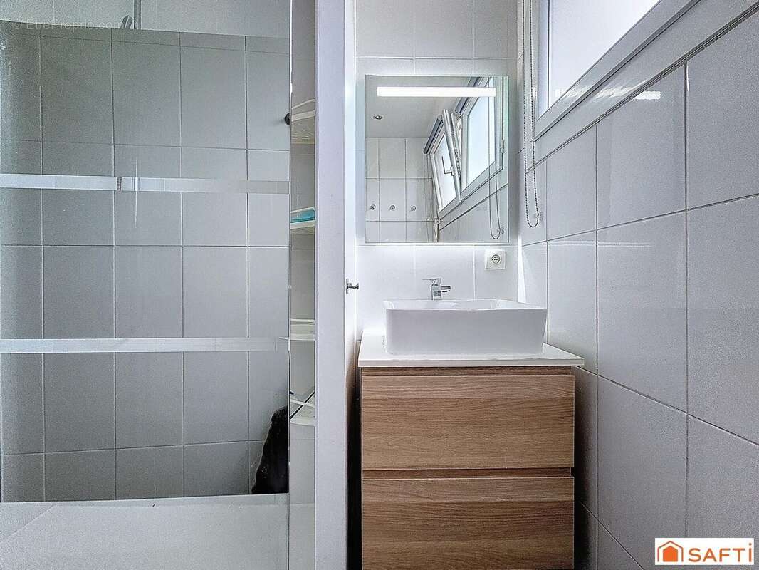 Photo 4 - Appartement à VAULX-EN-VELIN