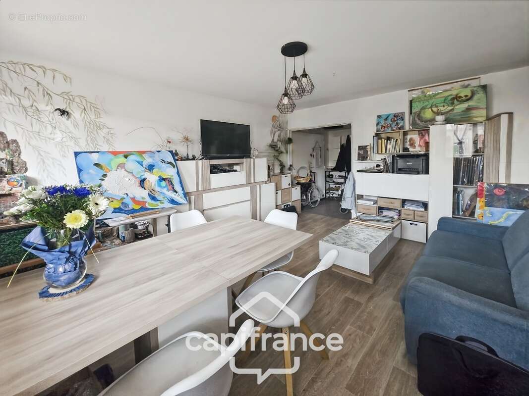 Appartement à vendre 4 pièces BOURG EN BRESSE (01) - 2 chambres - 1 cave - photo 4