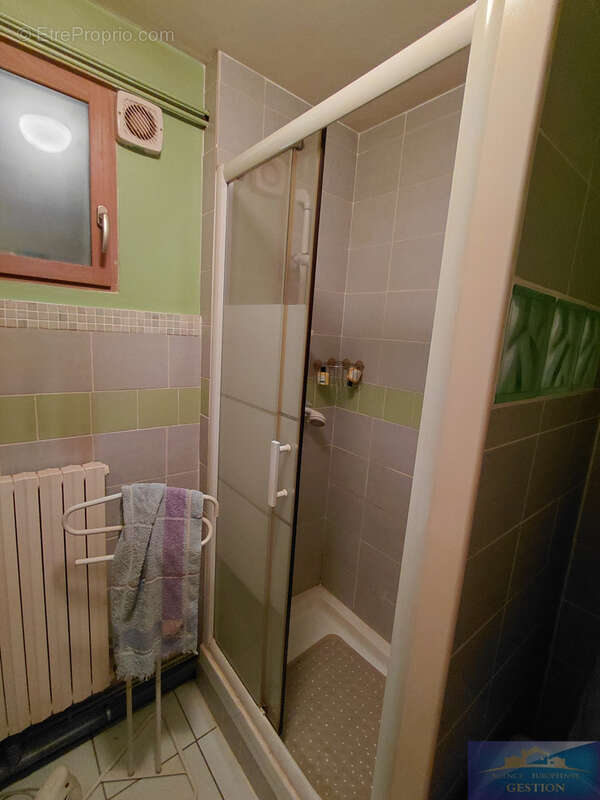 Lourdes, T3 de 70 m2 avec balcon et cave - photo 9