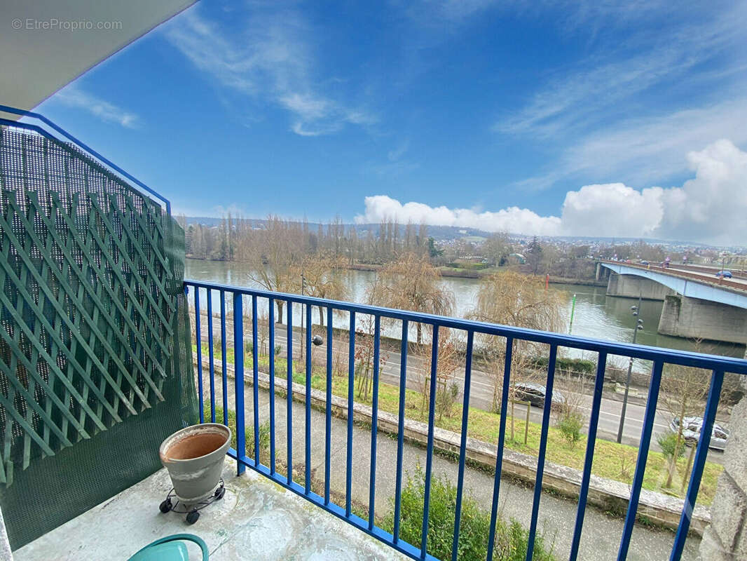 Appartement à MANTES-LA-JOLIE