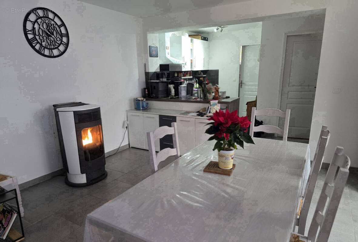 Maison à AIGNEVILLE