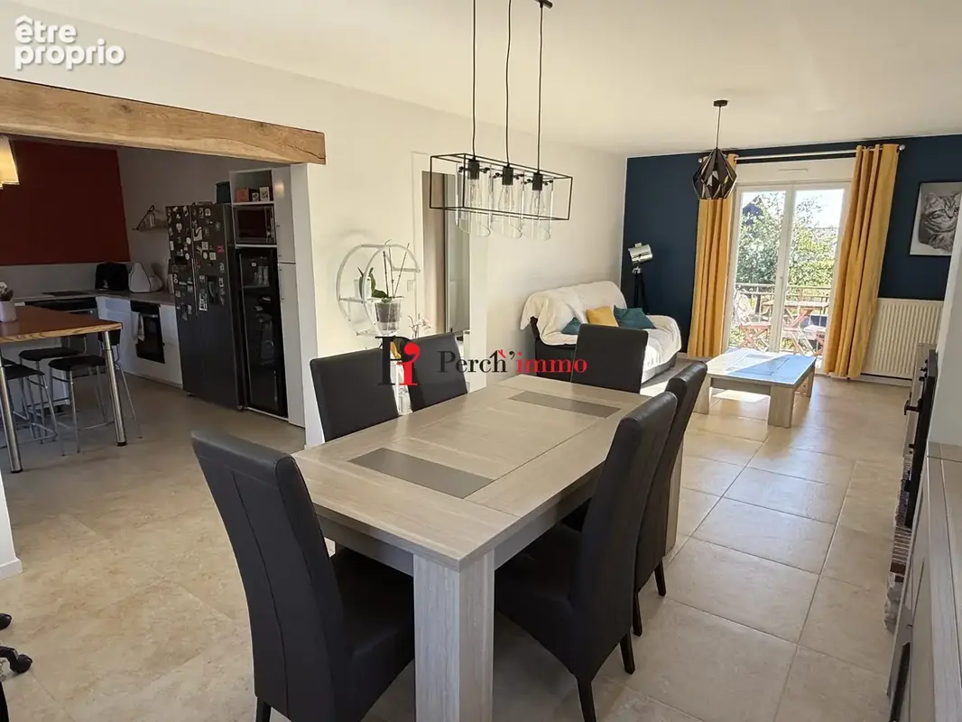 Maison 9 pièces 136 m² à vendre à Mortagne-Au-Perche (61400) - photo 4