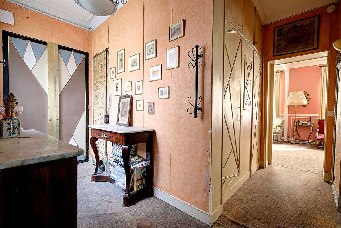 Appartement à PARIS-9E