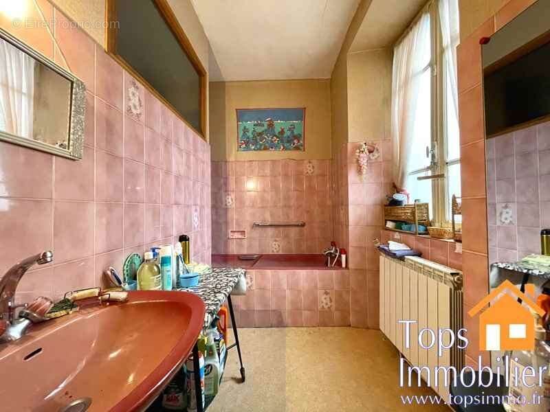 Maison à VILLEFRANCHE-DE-ROUERGUE