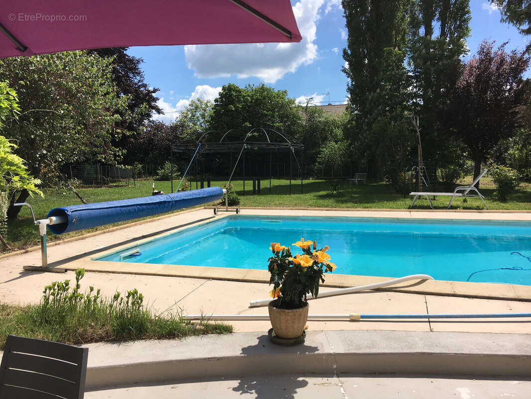 Maison à BELLERIVE-SUR-ALLIER