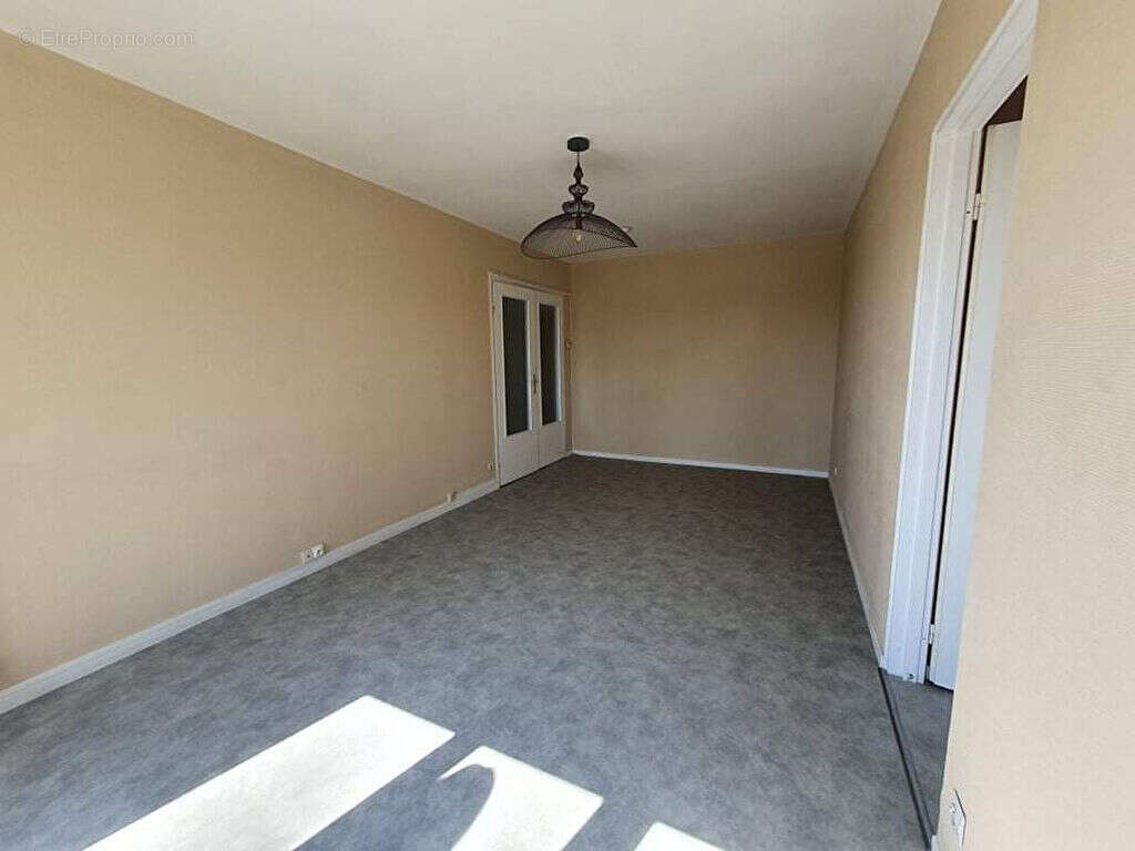 Appartement à AVALLON