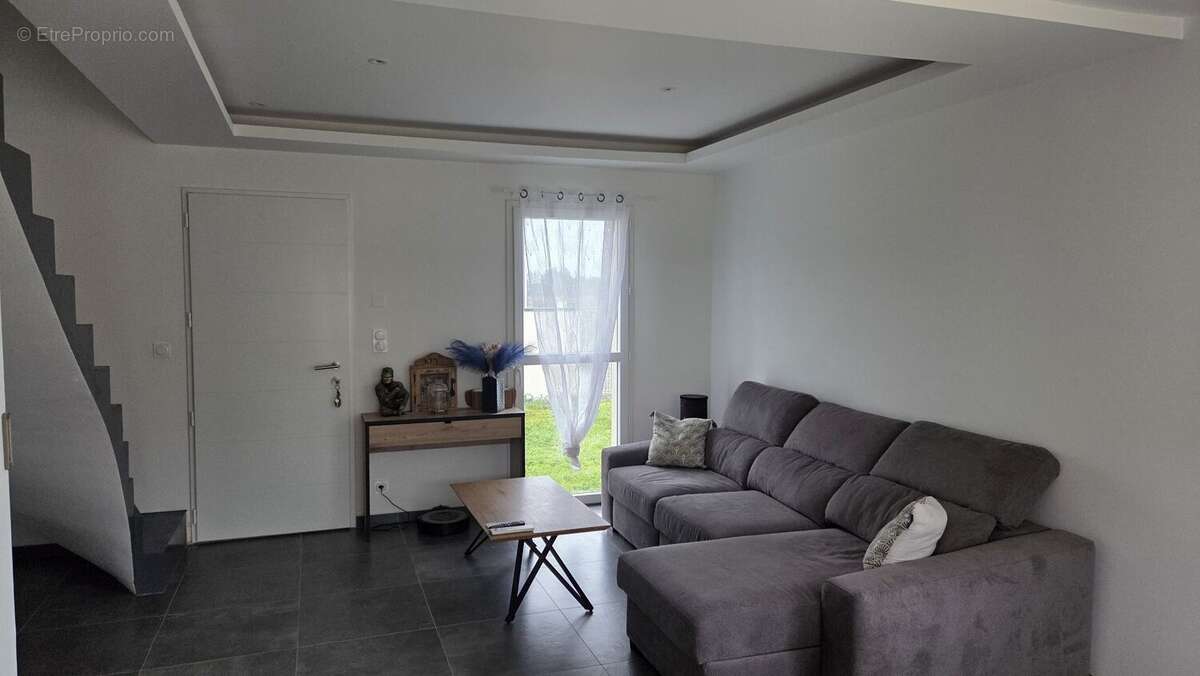 Maison à BEAUFORT-EN-VALLEE