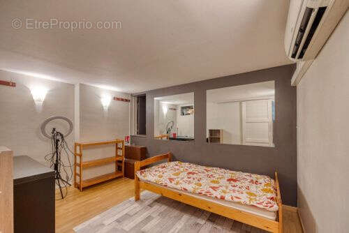 Commerce à GRENOBLE