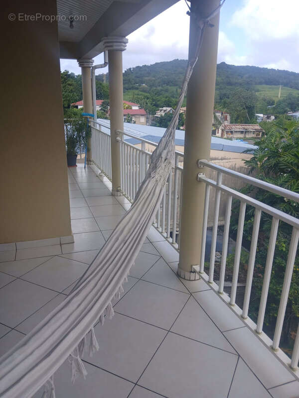 Maison à RIVIERE-SALEE